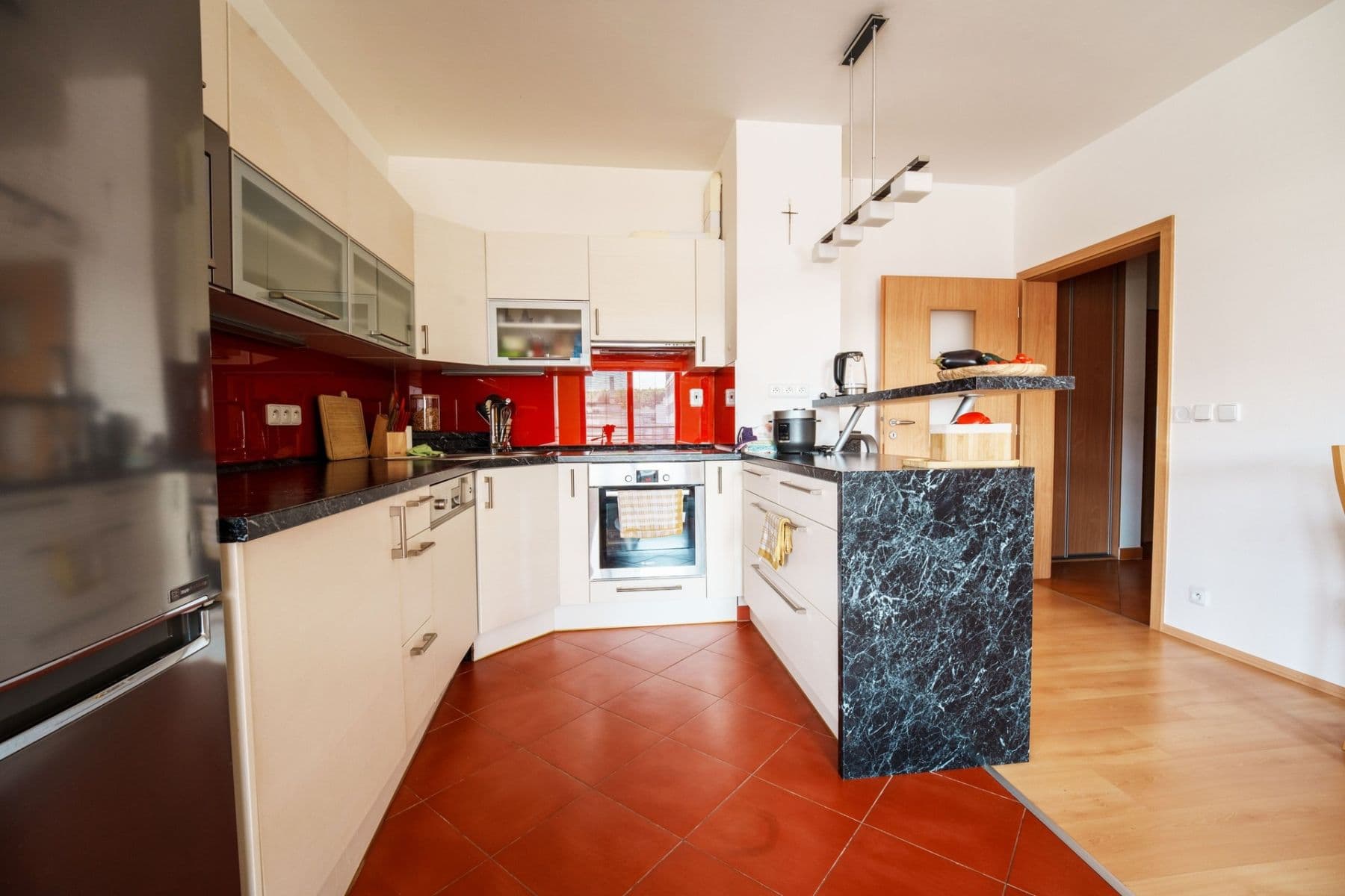 Prenájom bytu 2-izbový 62 m², Jana Přibíka, Praha, Praha Prenájom bytu 2-izbový 62 m², Jana Přibíka, Praha, Praha