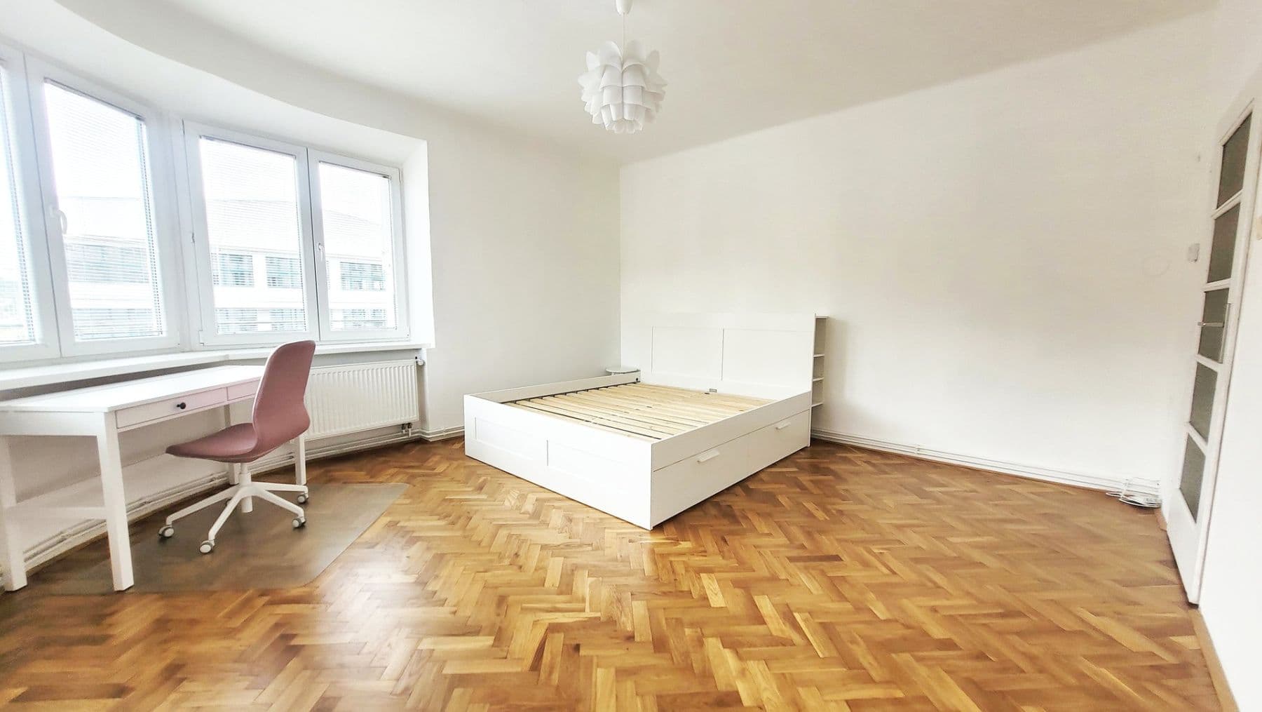Prenájom bytu 2-izbový 45 m², Kolbenova, Praha, Praha Prenájom bytu 2-izbový 45 m², Kolbenova, Praha, Praha