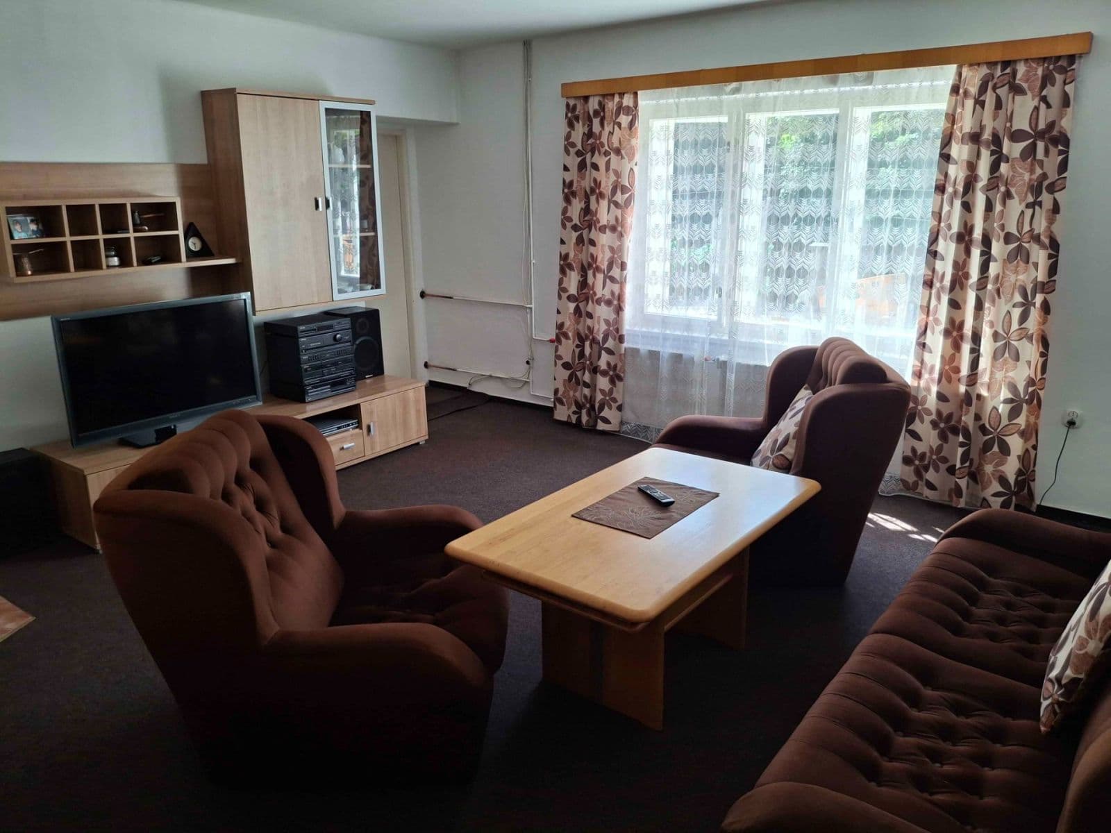 Predaj rekreačného objektu 170 m², pozemok 13.205 m², Klokočí, Liberecký kraj Predaj rekreačného objektu 170 m², pozemok 13.205 m², Klokočí, Liberecký kraj