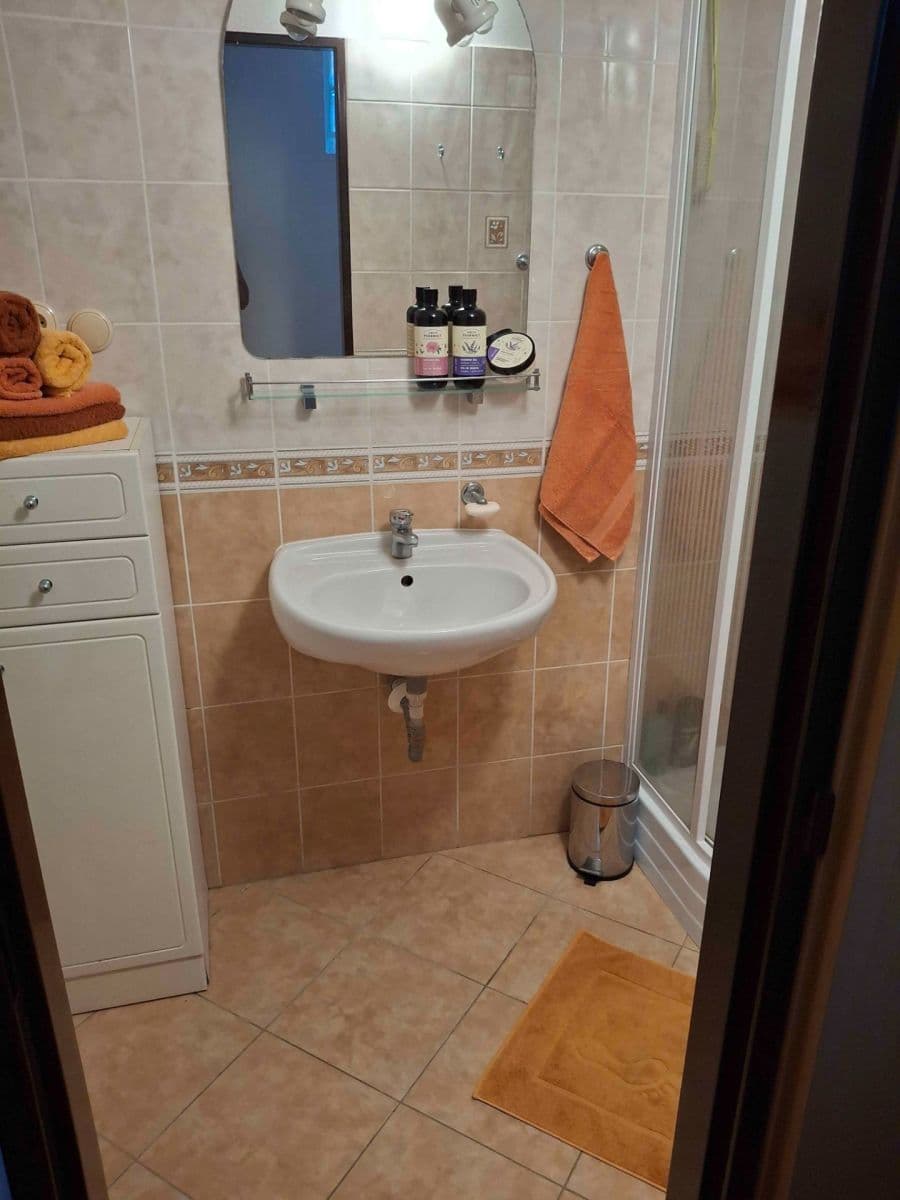 Predaj rekreačného objektu 170 m², pozemok 13.205 m², Klokočí, Liberecký kraj Predaj rekreačného objektu 170 m², pozemok 13.205 m², Klokočí, Liberecký kraj
