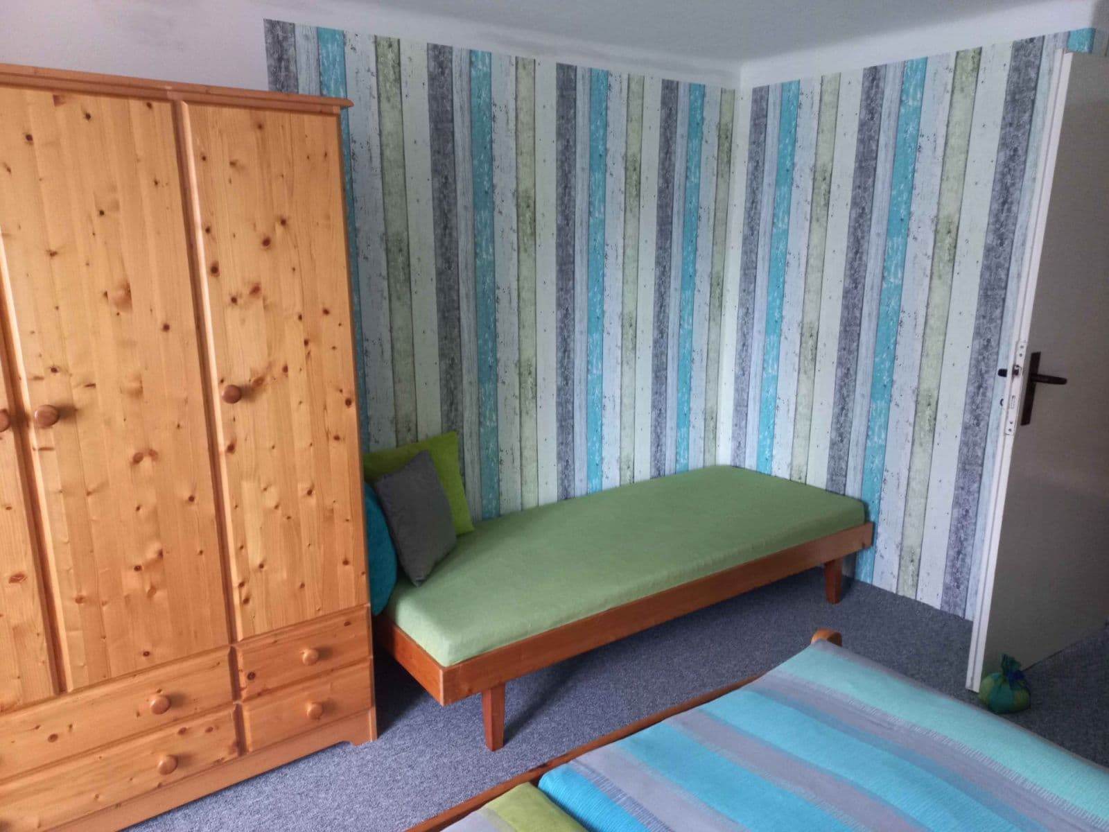 Predaj rekreačného objektu 170 m², pozemok 13.205 m², Klokočí, Liberecký kraj Predaj rekreačného objektu 170 m², pozemok 13.205 m², Klokočí, Liberecký kraj