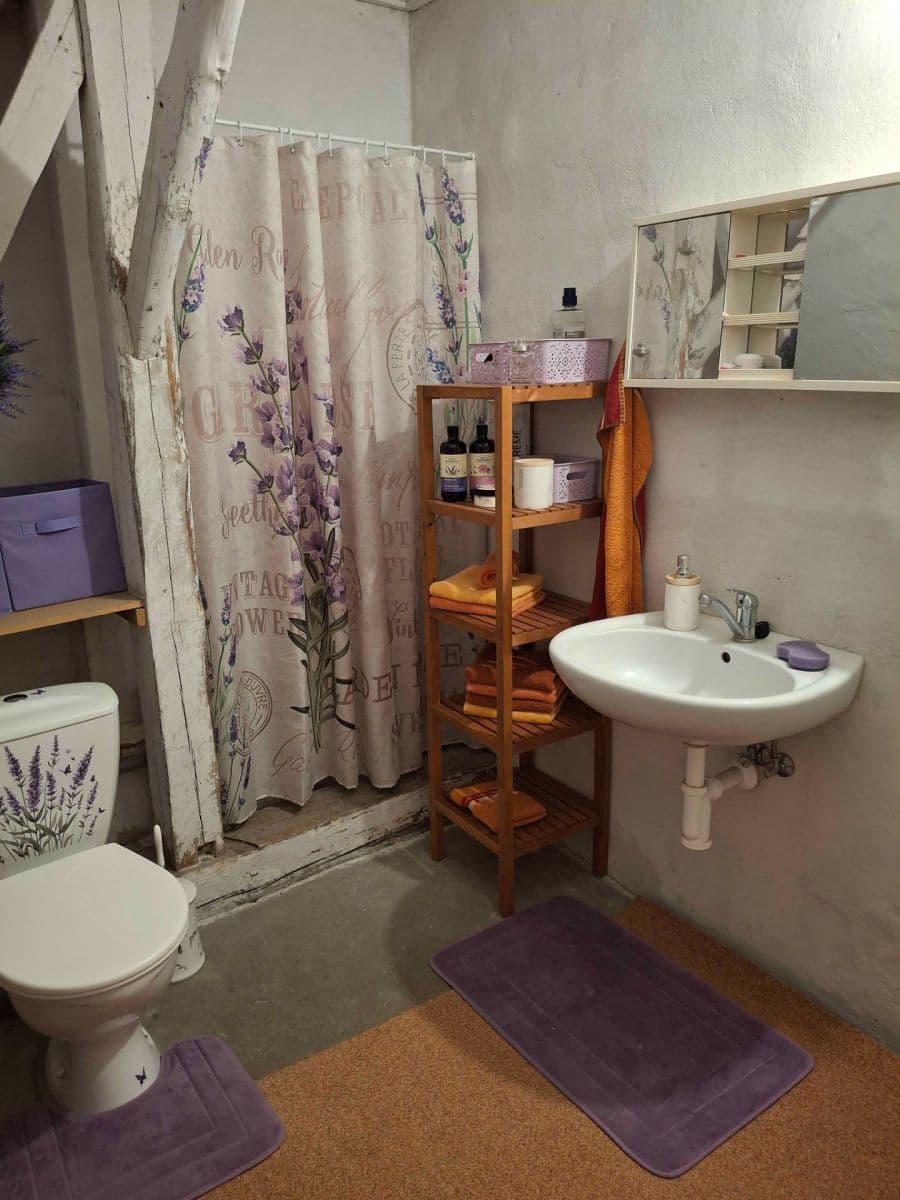 Predaj rekreačného objektu 170 m², pozemok 13.205 m², Klokočí, Liberecký kraj Predaj rekreačného objektu 170 m², pozemok 13.205 m², Klokočí, Liberecký kraj