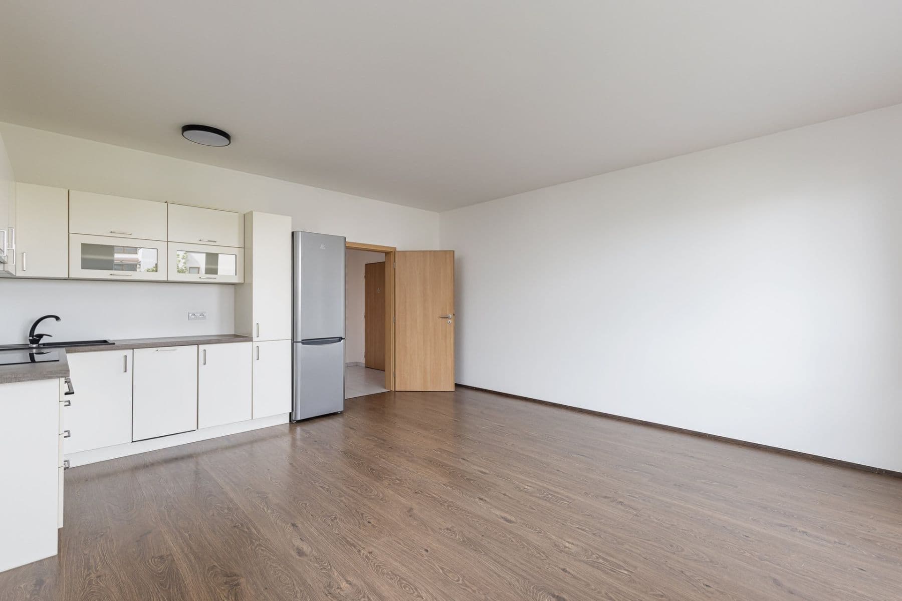 Prenájom bytu 1-izbový 37 m², Theinova, Praha, Praha Prenájom bytu 1-izbový 37 m², Theinova, Praha, Praha