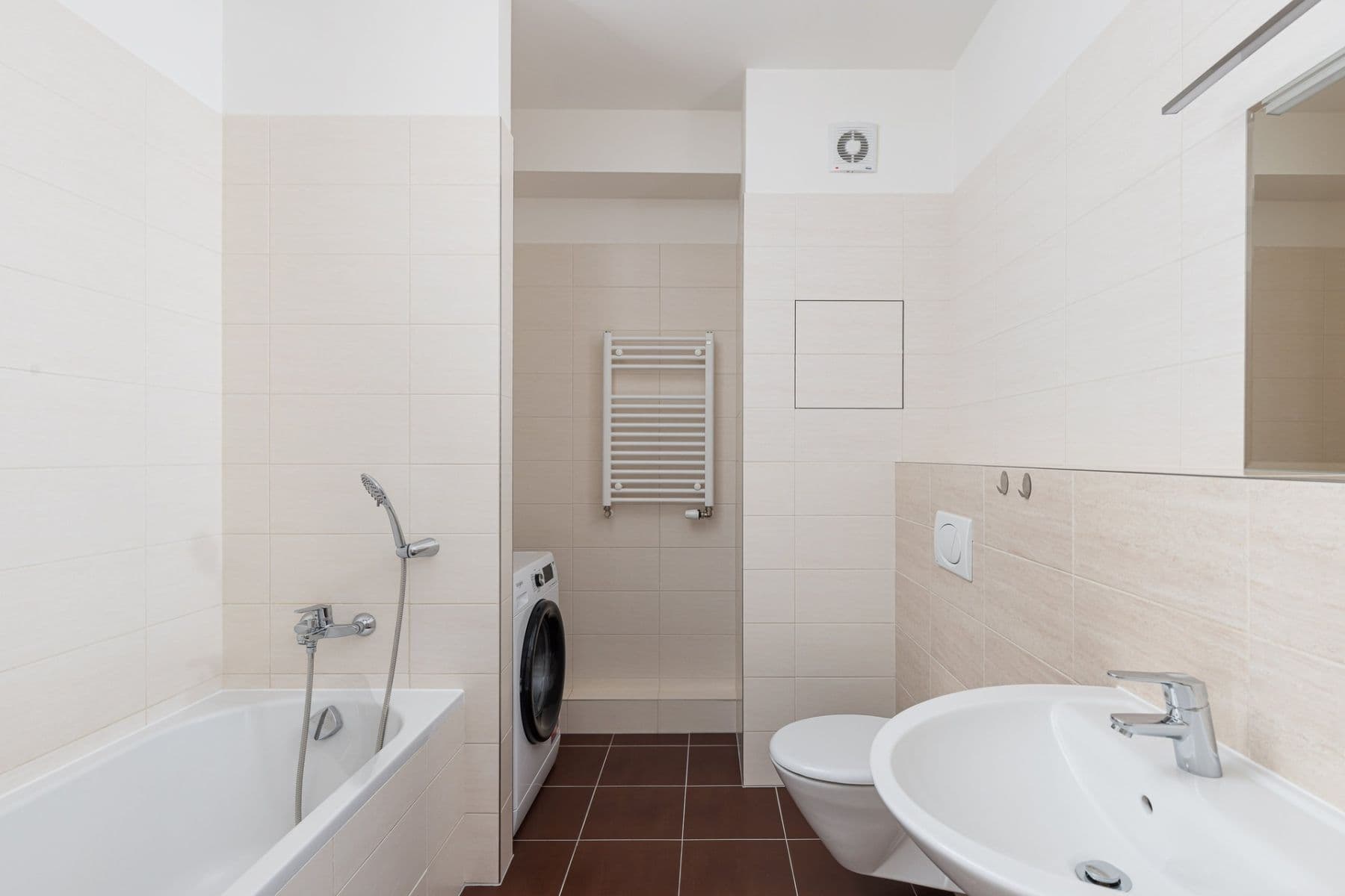 Prenájom bytu 1-izbový 37 m², Theinova, Praha, Praha Prenájom bytu 1-izbový 37 m², Theinova, Praha, Praha