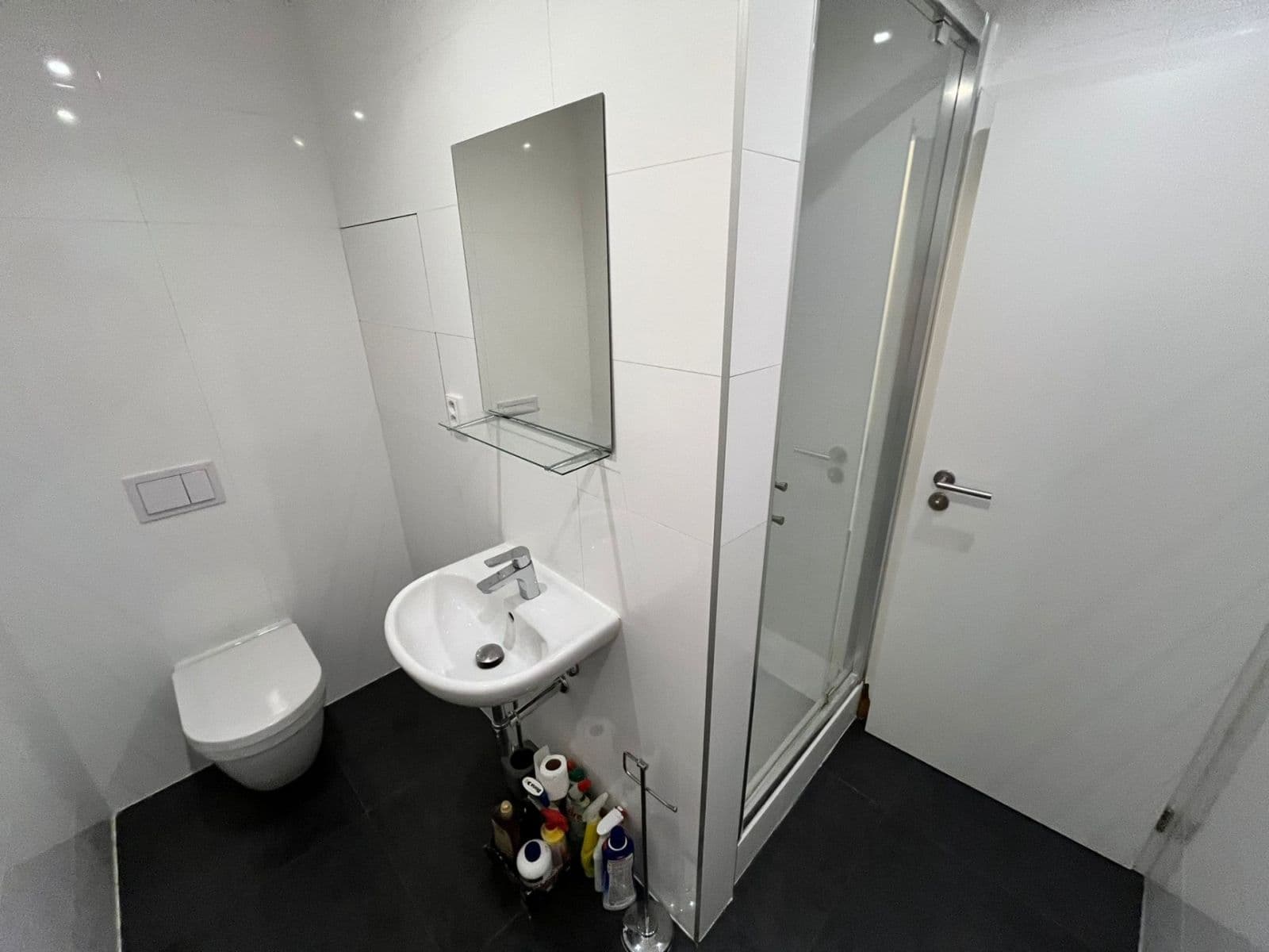 Prenájom bytu 4-izbový 75 m², Růžovka, Litoměřice, Ústecký kraj Prenájom bytu 4-izbový 75 m², Růžovka, Litoměřice, Ústecký kraj