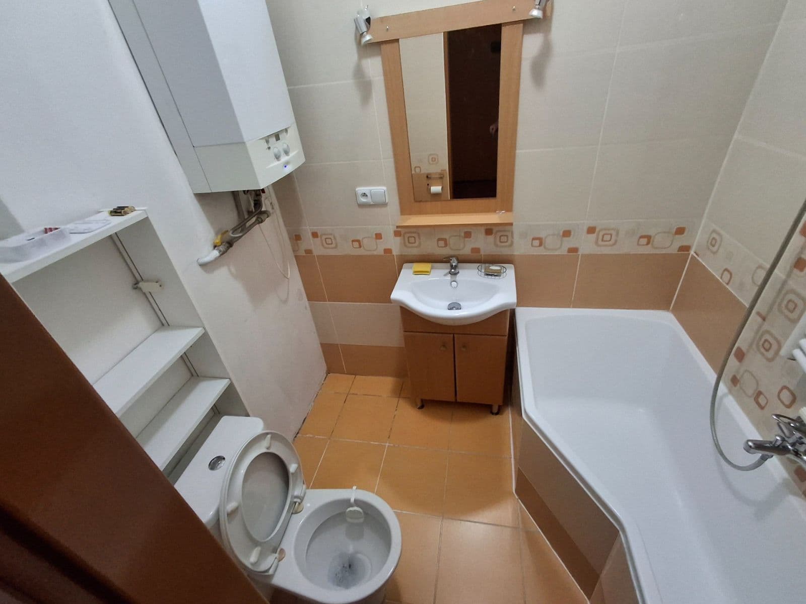 Prenájom bytu 2-izbový 39 m², Pod Vilami, Praha, Praha Prenájom bytu 2-izbový 39 m², Pod Vilami, Praha, Praha