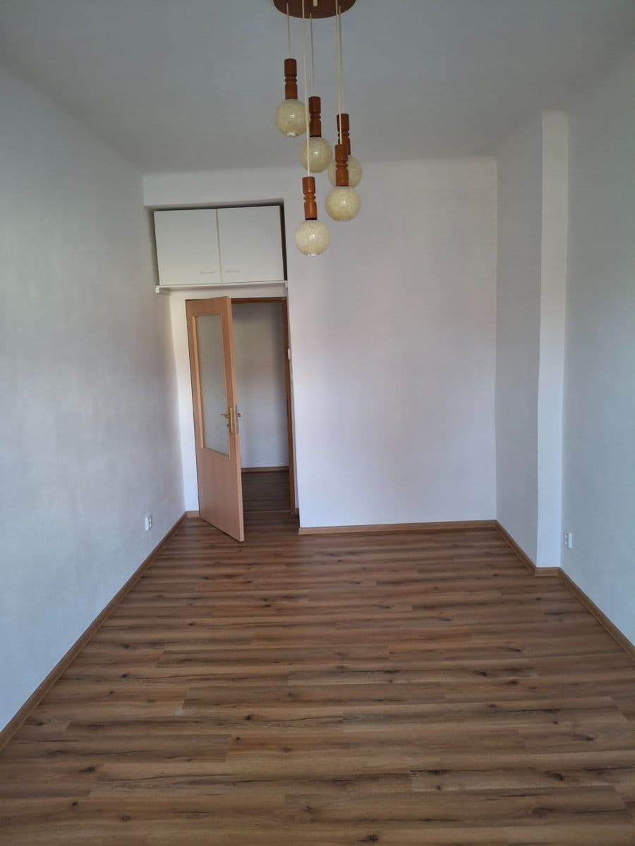 Prenájom bytu 2-izbový 39 m², Pod Vilami, Praha, Praha Prenájom bytu 2-izbový 39 m², Pod Vilami, Praha, Praha