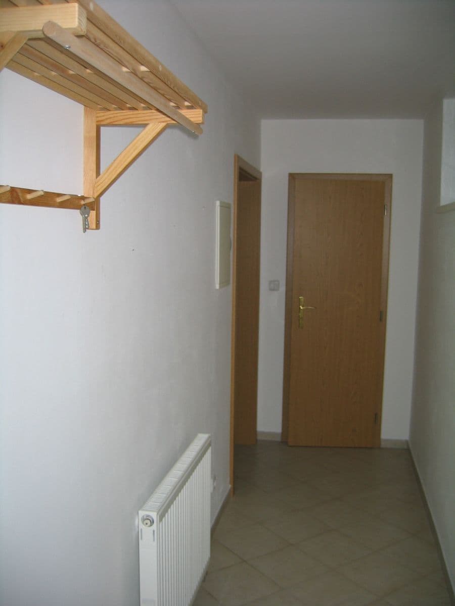 Prenájom bytu 2-izbový 58 m², Velvarská, Horoměřice, Středočeský kraj Prenájom bytu 2-izbový 58 m², Velvarská, Horoměřice, Středočeský kraj