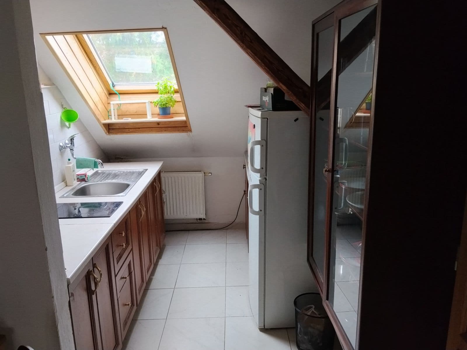 Prenájom bytu 2-izbový 38 m², Okrouhlická, Praha, Praha Prenájom bytu 2-izbový 38 m², Okrouhlická, Praha, Praha