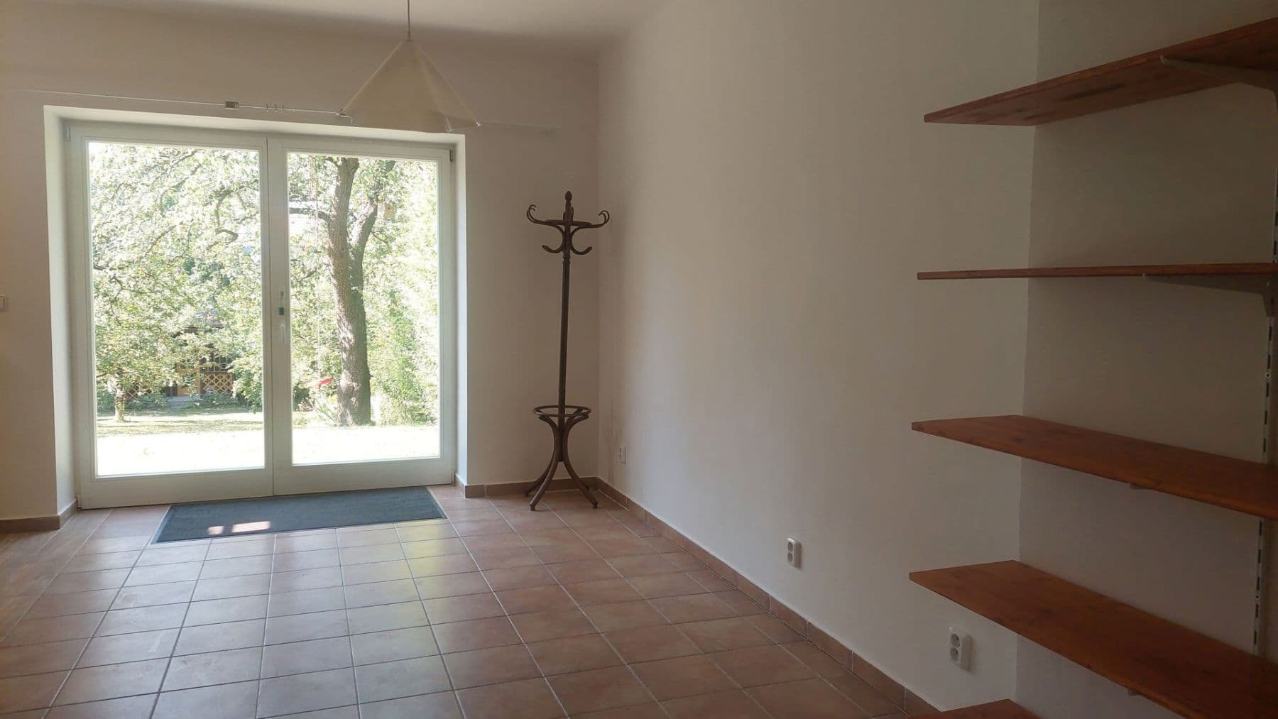 Prenájom bytu 4-izbový 117 m², Šultysova, Praha, Praha Prenájom bytu 4-izbový 117 m², Šultysova, Praha, Praha