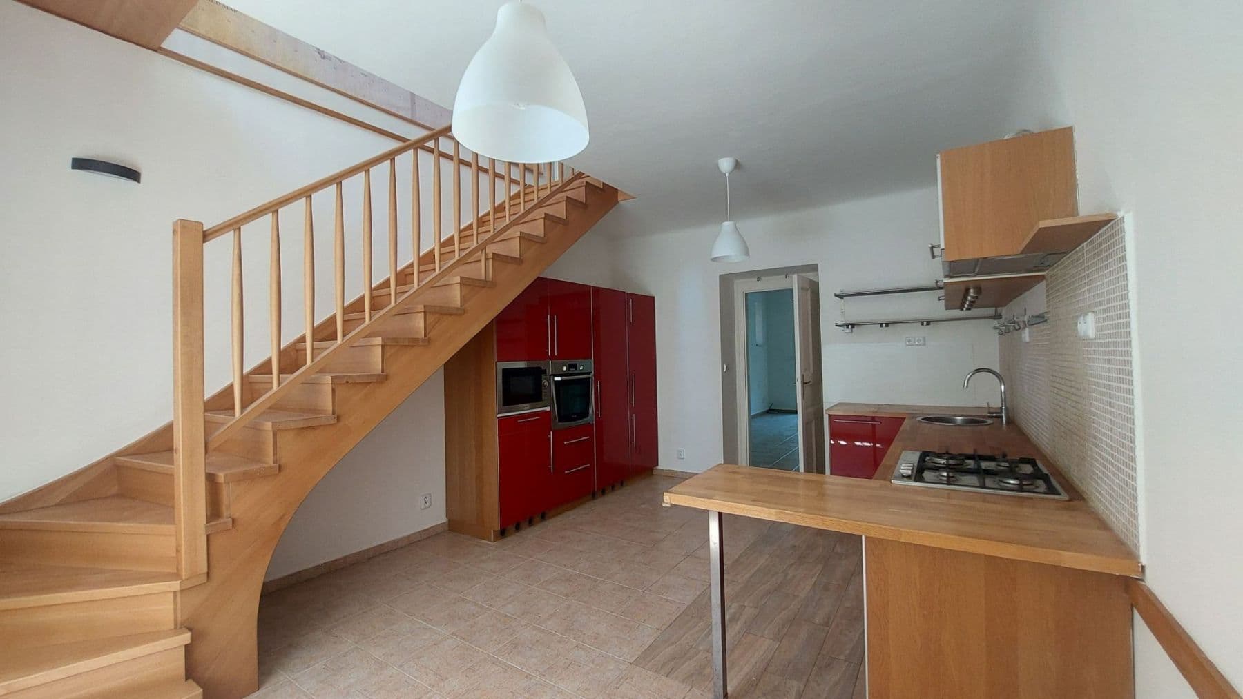 Prenájom bytu 4-izbový 117 m², Šultysova, Praha, Praha Prenájom bytu 4-izbový 117 m², Šultysova, Praha, Praha