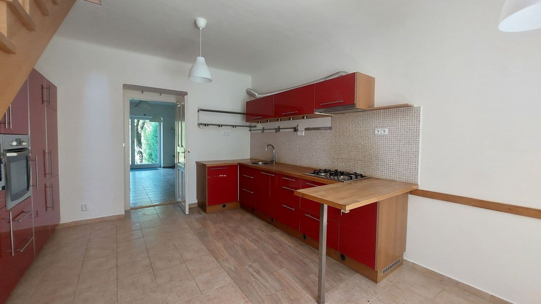 Prenájom bytu 4-izbový 117 m², Šultysova, Praha, Praha Prenájom bytu 4-izbový 117 m², Šultysova, Praha, Praha