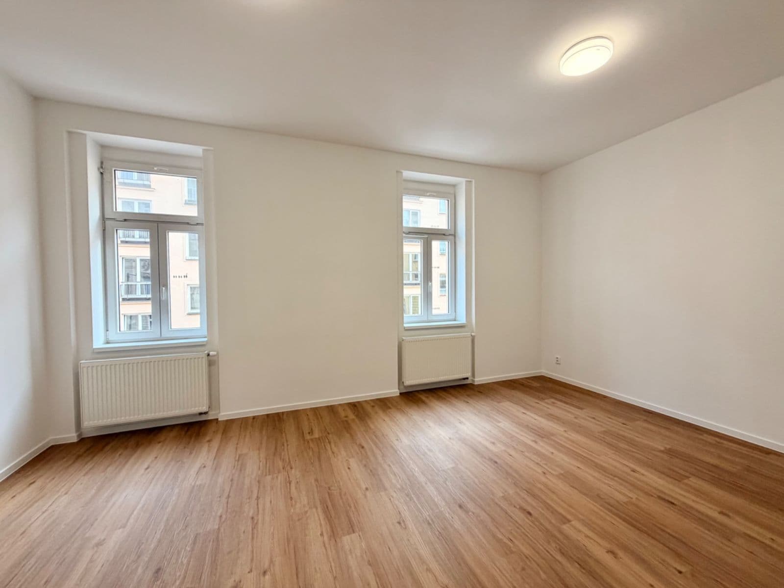 Prenájom bytu 1-izbový 32 m², V Zahradách, Praha, Praha Prenájom bytu 1-izbový 32 m², V Zahradách, Praha, Praha