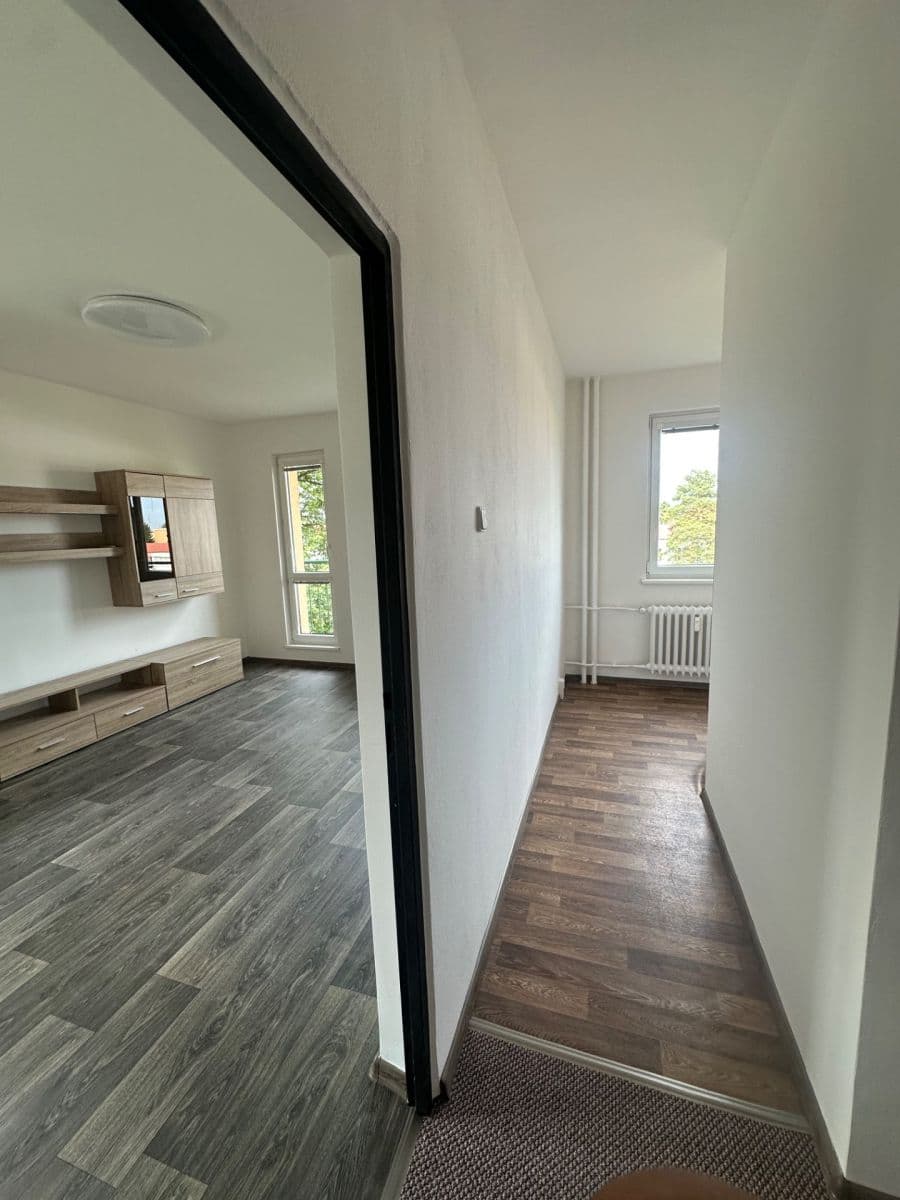 Prenájom bytu 2-izbový 50 m², Páleníčkova, Kroměříž, Zlínský kraj Prenájom bytu 2-izbový 50 m², Páleníčkova, Kroměříž, Zlínský kraj