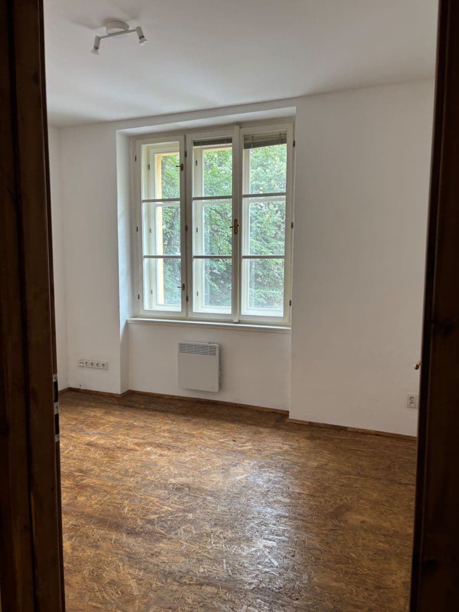 Prenájom bytu 2-izbový 45 m², Žerotínova, Praha, Praha Prenájom bytu 2-izbový 45 m², Žerotínova, Praha, Praha