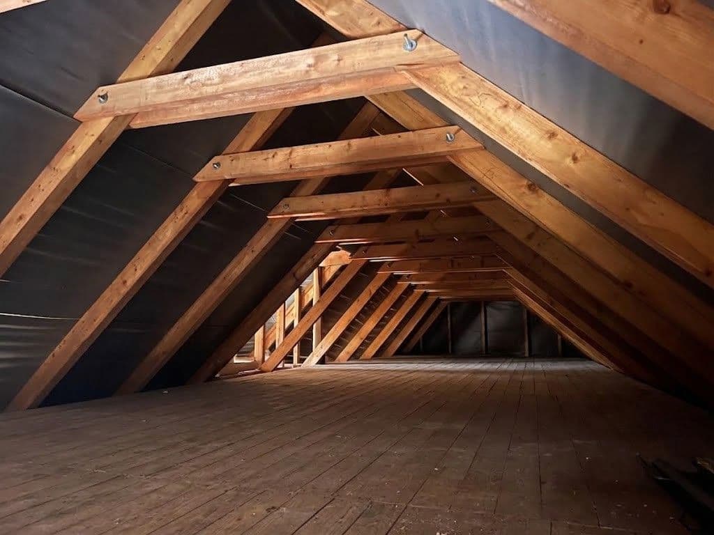 Predaj domu 283 m², pozemok 2.138 m², Rovná, Jihočeský kraj Predaj domu 283 m², pozemok 2.138 m², Rovná, Jihočeský kraj