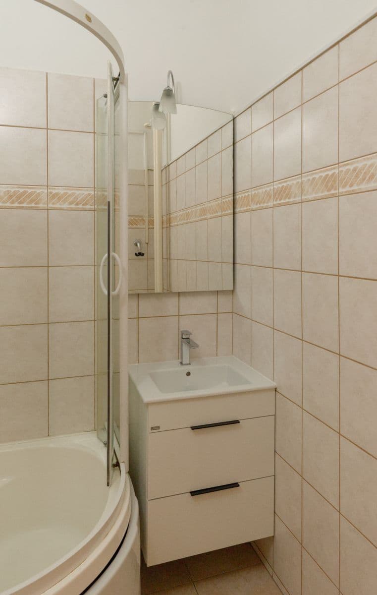 Predaj bytu 3-izbový 60 m², Petřivalského, Přerov, Olomoucký kraj Predaj bytu 3-izbový 60 m², Petřivalského, Přerov, Olomoucký kraj