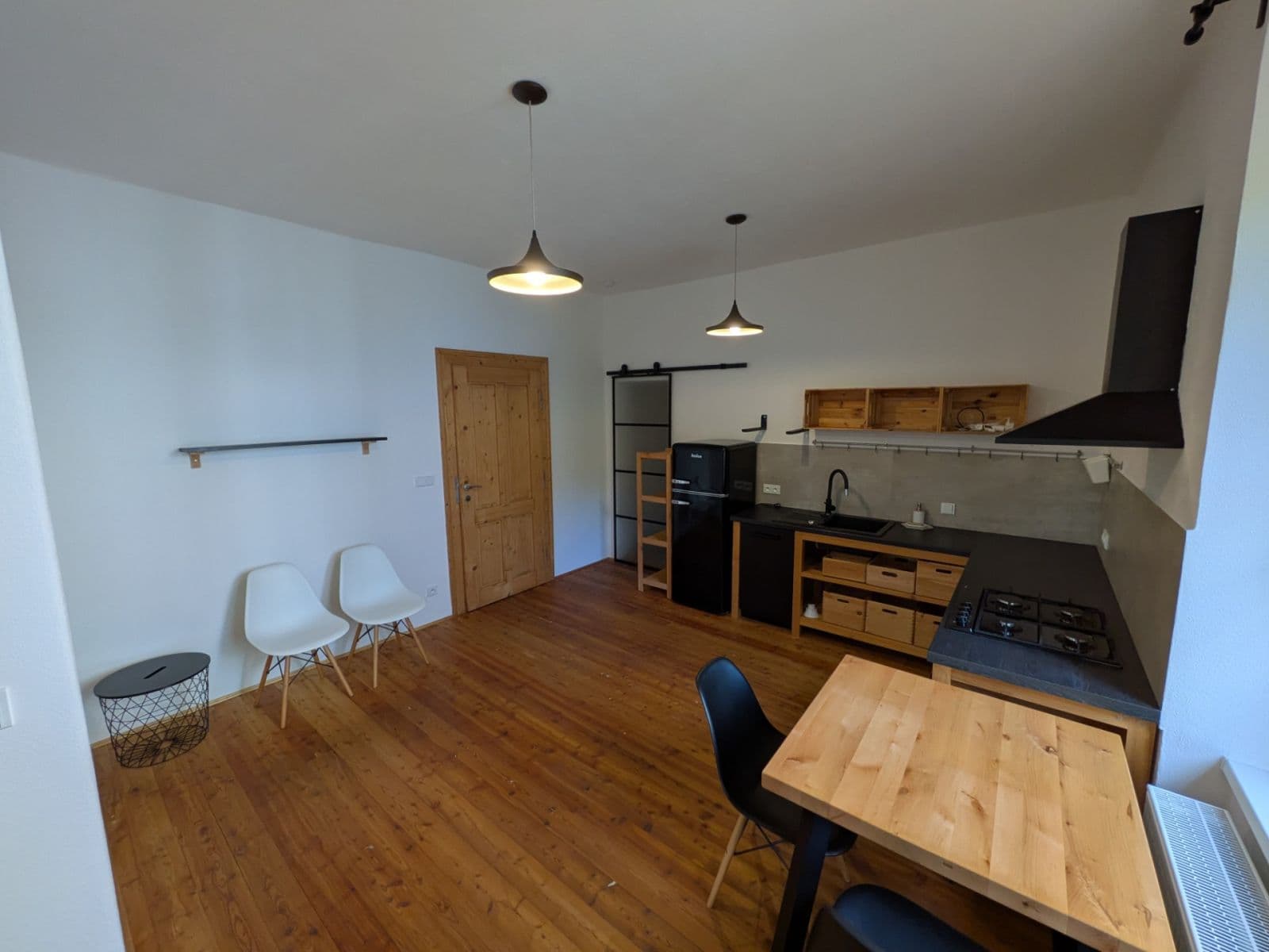 Prenájom bytu 2-izbový 66 m², Edvarda Beneše, Plzeň, Plzeňský kraj Prenájom bytu 2-izbový 66 m², Edvarda Beneše, Plzeň, Plzeňský kraj