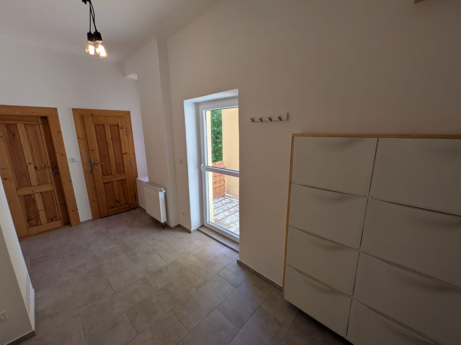 Prenájom bytu 2-izbový 66 m², Edvarda Beneše, Plzeň, Plzeňský kraj Prenájom bytu 2-izbový 66 m², Edvarda Beneše, Plzeň, Plzeňský kraj