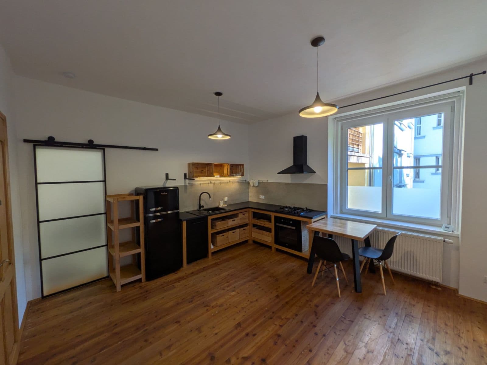 Prenájom bytu 2-izbový 66 m², Edvarda Beneše, Plzeň, Plzeňský kraj Prenájom bytu 2-izbový 66 m², Edvarda Beneše, Plzeň, Plzeňský kraj