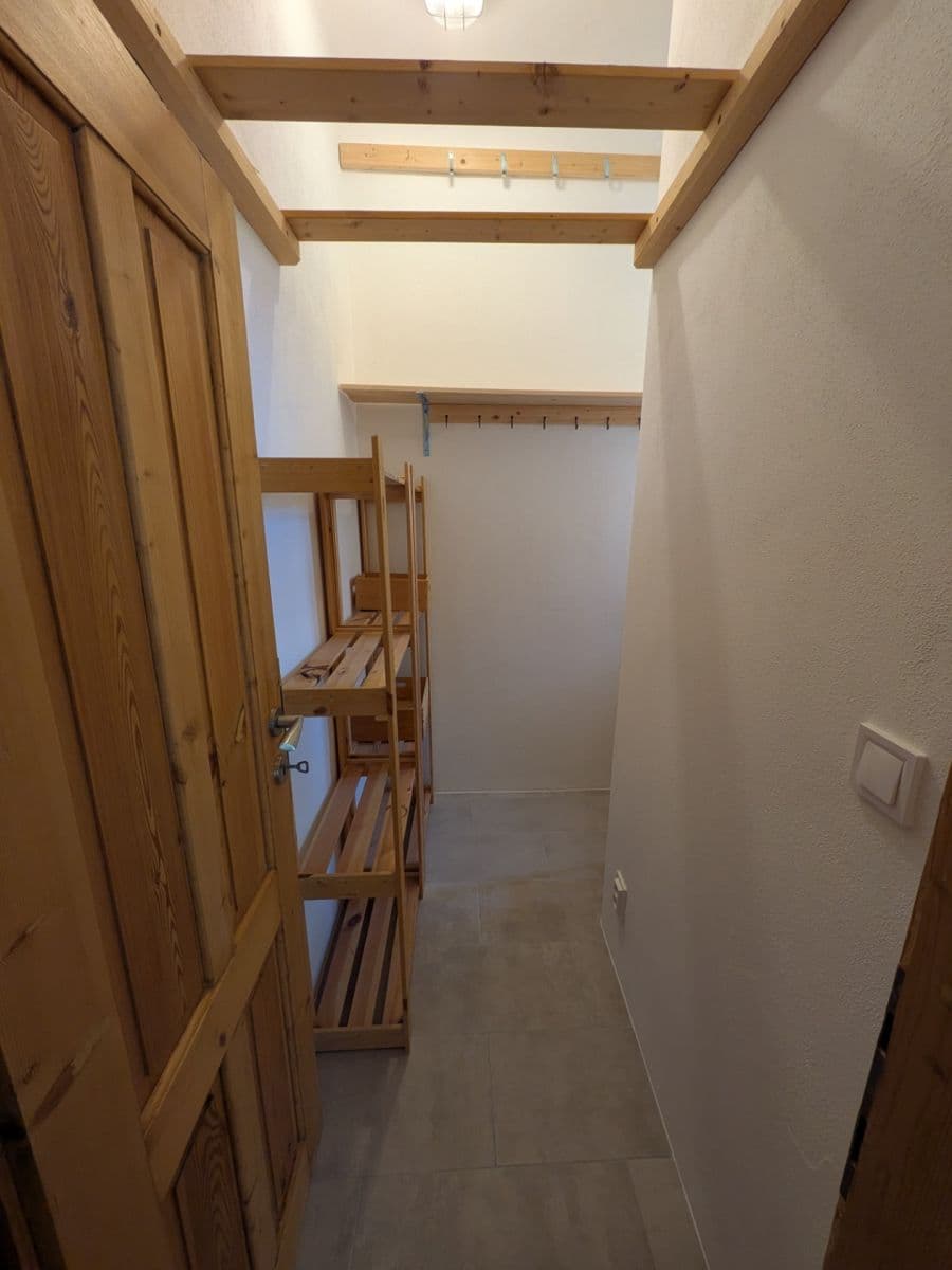 Prenájom bytu 2-izbový 66 m², Edvarda Beneše, Plzeň, Plzeňský kraj Prenájom bytu 2-izbový 66 m², Edvarda Beneše, Plzeň, Plzeňský kraj
