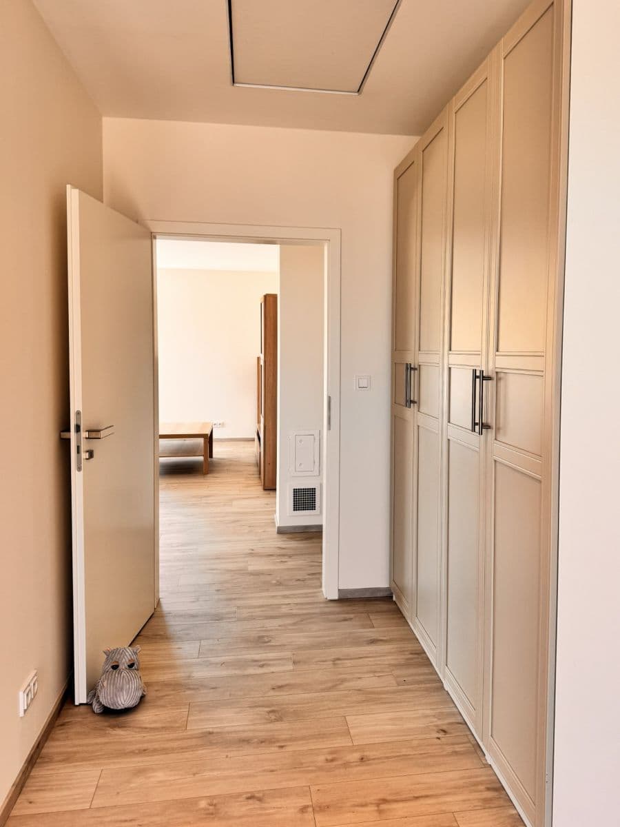 Predaj domu 160 m², pozemok 642 m², Akátová, Králův Dvůr, Středočeský kraj Predaj domu 160 m², pozemok 642 m², Akátová, Králův Dvůr, Středočeský kraj
