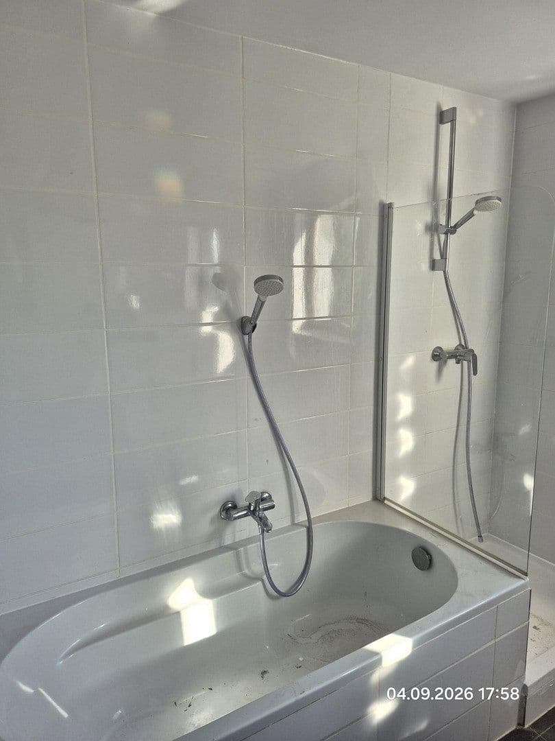 Prenájom bytu 3-izbový 78 m², TRöGELSBACH 10, Altensteig, Bádensko-Wurttembersko Prenájom bytu 3-izbový 78 m², TRöGELSBACH 10, Altensteig, Bádensko-Wurttembersko
