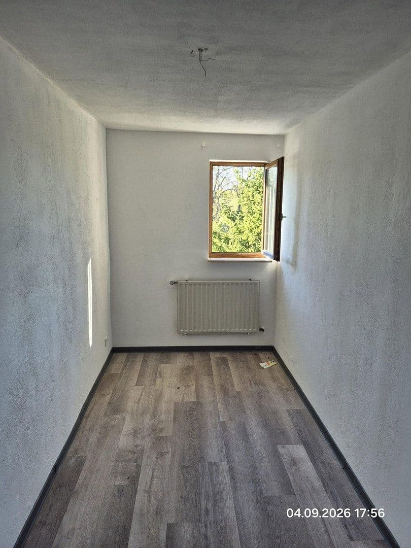 Prenájom bytu 3-izbový 78 m², TRöGELSBACH 10, Altensteig, Bádensko-Wurttembersko Prenájom bytu 3-izbový 78 m², TRöGELSBACH 10, Altensteig, Bádensko-Wurttembersko