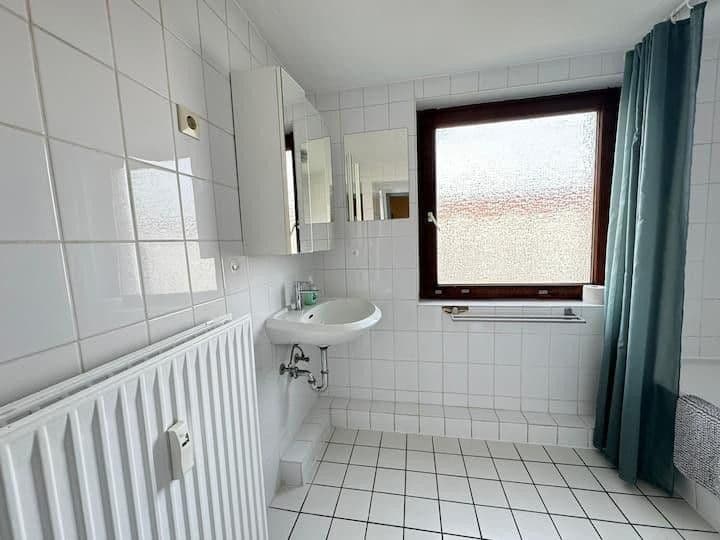 Prenájom bytu 2-izbový 61 m², Adolfstraße 30, Bremerhaven, Brémy Prenájom bytu 2-izbový 61 m², Adolfstraße 30, Bremerhaven, Brémy
