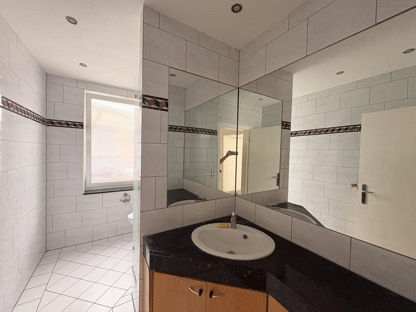 Predaj bytu 3-izbový 143 m², Kölner Str. 21, Grevenbroich, Severné Porýnie - Westfálsko Predaj bytu 3-izbový 143 m², Kölner Str. 21, Grevenbroich, Severné Porýnie - Westfálsko