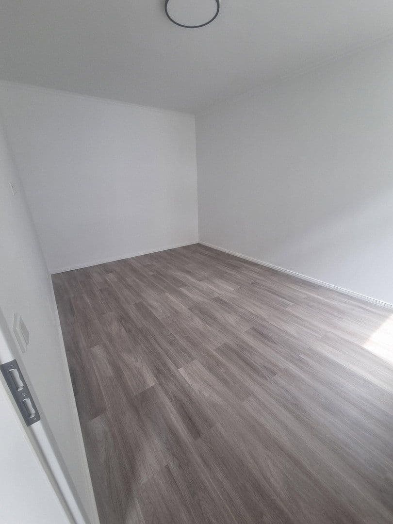 Prenájom bytu 2-izbový 30 m², Wuppertal, Severné Porýnie - Westfálsko Prenájom bytu 2-izbový 30 m², Wuppertal, Severné Porýnie - Westfálsko