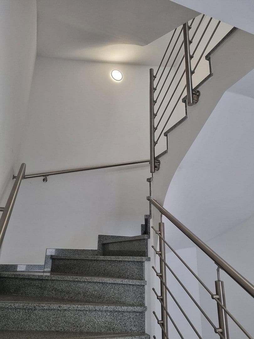Prenájom bytu 2-izbový 30 m², Wuppertal, Severné Porýnie - Westfálsko Prenájom bytu 2-izbový 30 m², Wuppertal, Severné Porýnie - Westfálsko