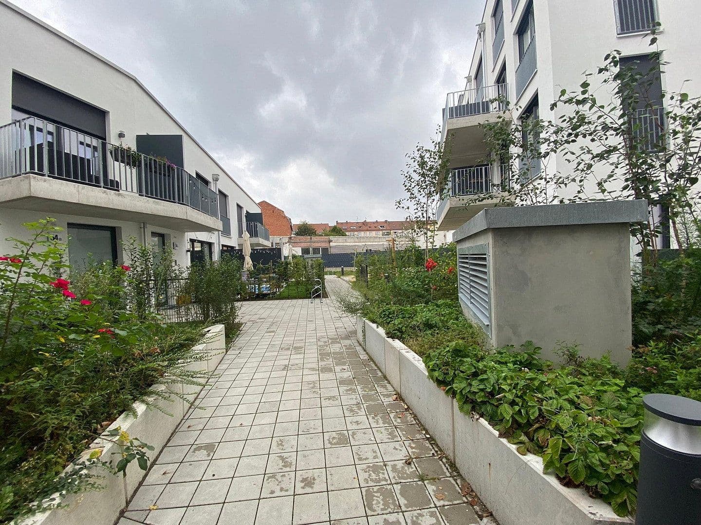 Prenájom bytu 3-izbový 93 m², Schanzäckerstr. 56, Nürnberg, Bavorsko Prenájom bytu 3-izbový 93 m², Schanzäckerstr. 56, Nürnberg, Bavorsko