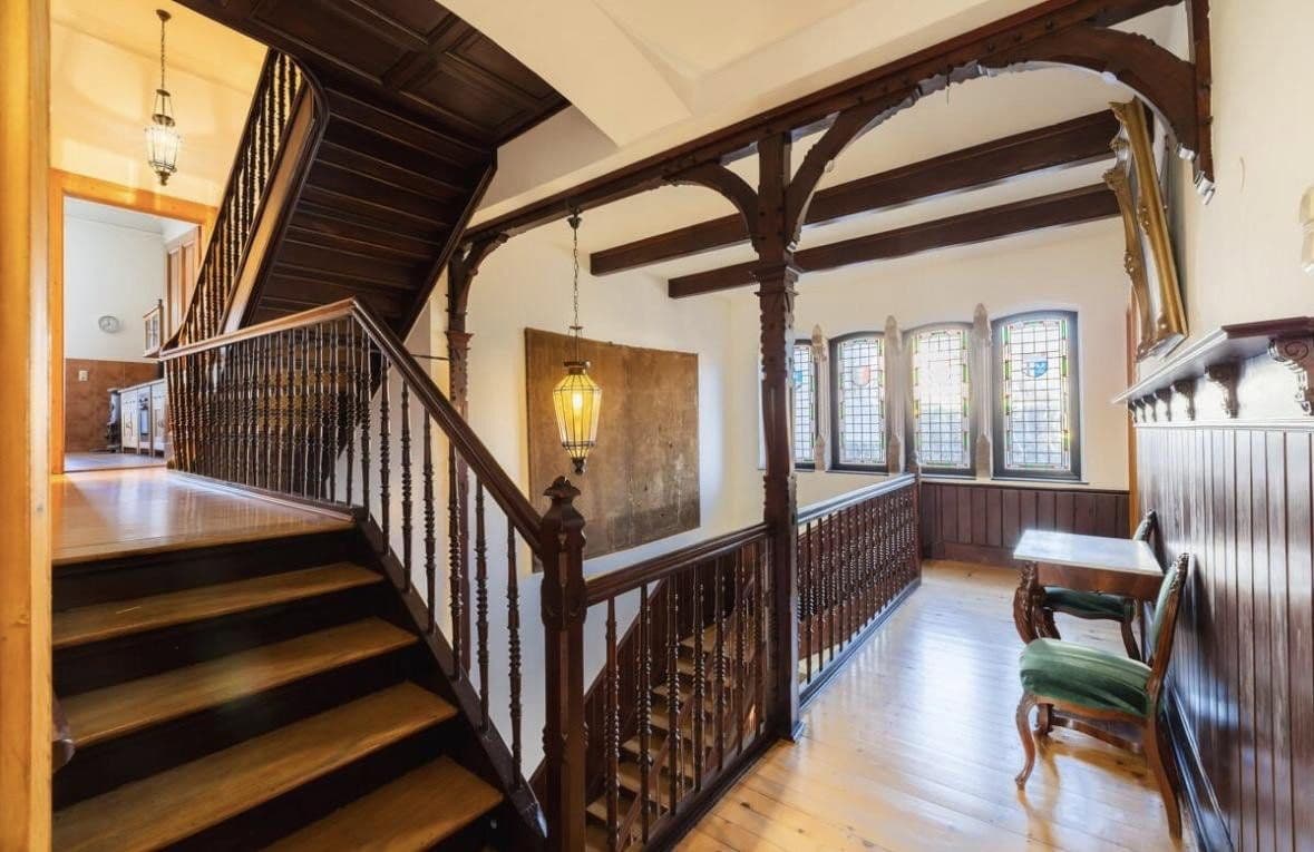 Predaj domu 658 m², pozemok 2.333 m², Erpel, Porýnie-Falcko Predaj domu 658 m², pozemok 2.333 m², Erpel, Porýnie-Falcko
