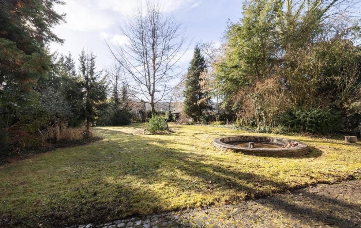 Predaj domu 658 m², pozemok 2.333 m², Erpel, Porýnie-Falcko Predaj domu 658 m², pozemok 2.333 m², Erpel, Porýnie-Falcko