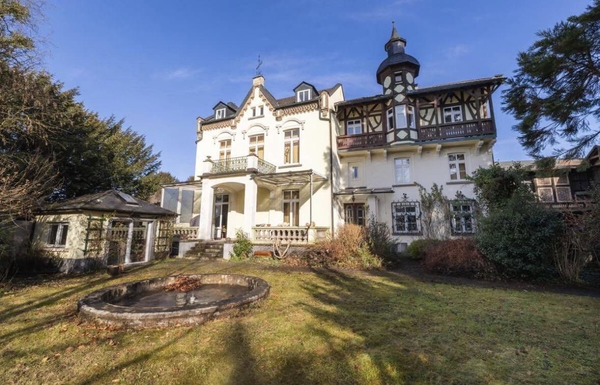 Predaj domu 658 m², pozemok 2.333 m², Erpel, Porýnie-Falcko Predaj domu 658 m², pozemok 2.333 m², Erpel, Porýnie-Falcko