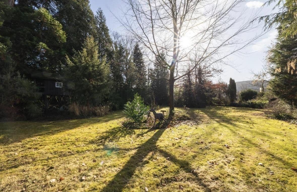 Predaj domu 658 m², pozemok 2.333 m², Erpel, Porýnie-Falcko Predaj domu 658 m², pozemok 2.333 m², Erpel, Porýnie-Falcko