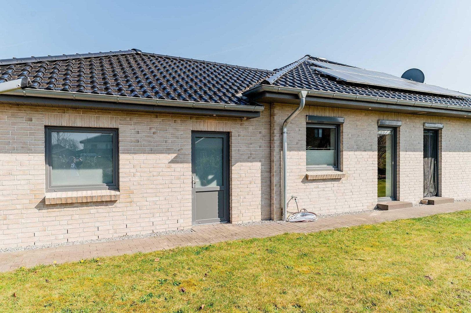 Predaj domu 159 m², pozemok 956 m², Dammacker 41, Schafflund, Šlezvicko-Holštajnsko Predaj domu 159 m², pozemok 956 m², Dammacker 41, Schafflund, Šlezvicko-Holštajnsko