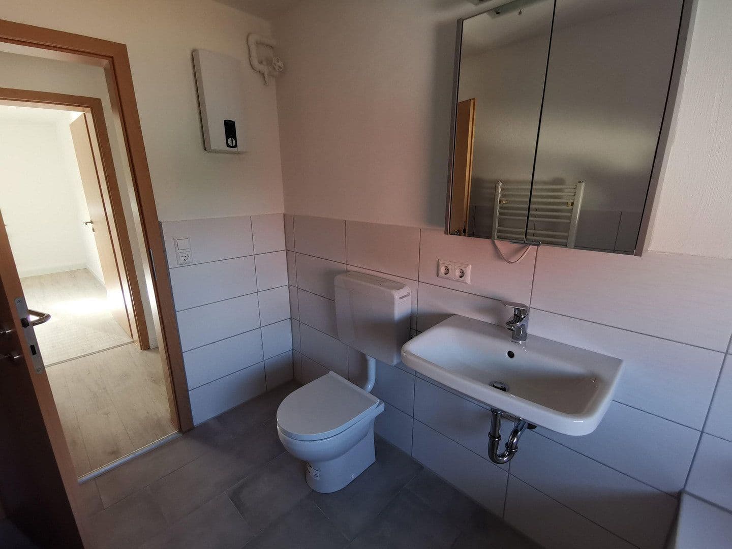 Prenájom bytu 3-izbový 61 m², Sommerstrasse 17, Egenhausen, Bádensko-Wurttembersko Prenájom bytu 3-izbový 61 m², Sommerstrasse 17, Egenhausen, Bádensko-Wurttembersko