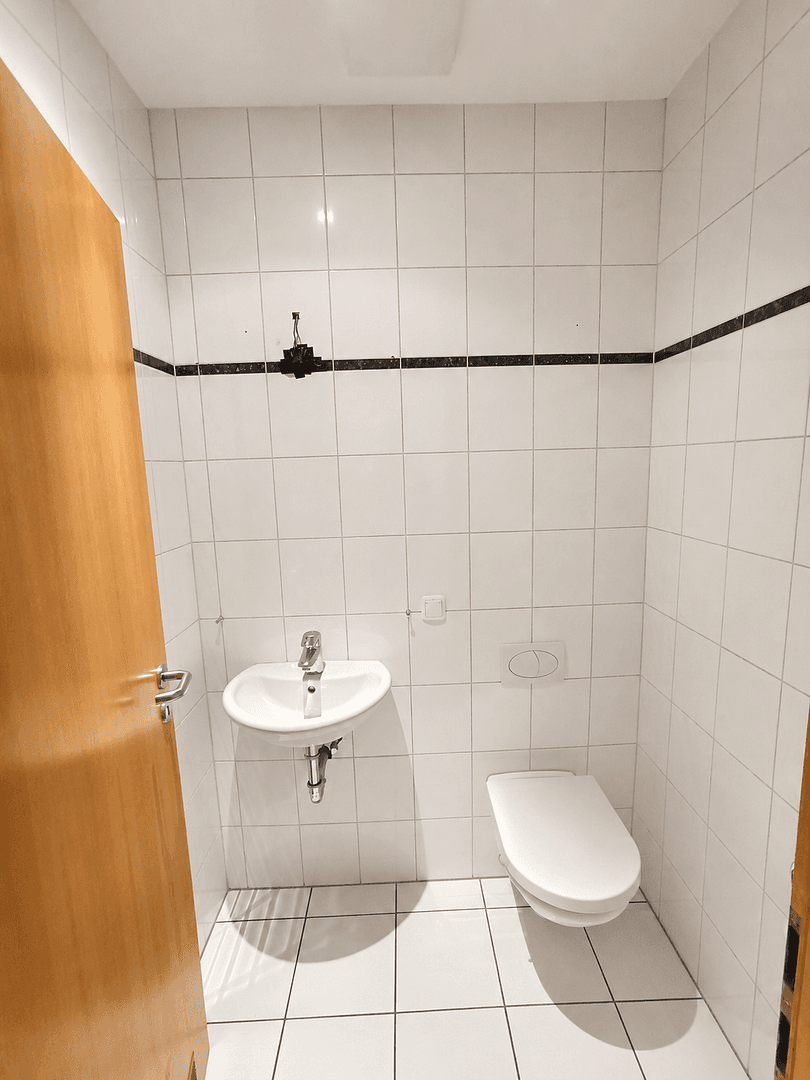 Prenájom bytu 3-izbový 140 m², Alte KemmenauerStrasse 37, Bad Ems, Porýnie-Falcko Prenájom bytu 3-izbový 140 m², Alte KemmenauerStrasse 37, Bad Ems, Porýnie-Falcko