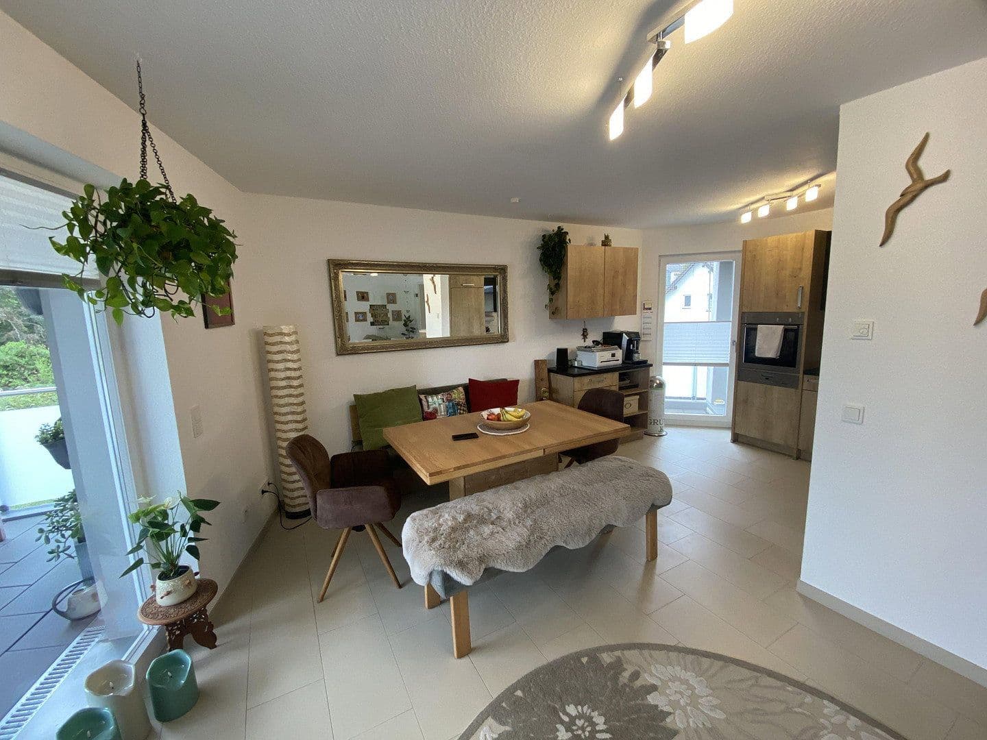 Prenájom bytu 2-izbový 80 m², Gillicher Straße 18, Solingen, Severné Porýnie - Westfálsko Prenájom bytu 2-izbový 80 m², Gillicher Straße 18, Solingen, Severné Porýnie - Westfálsko