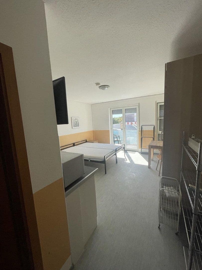 Prenájom bytu 1-izbový 27 m², Edigheimer Str. 98, Ludwigshafen am Rhein, Porýnie-Falcko Prenájom bytu 1-izbový 27 m², Edigheimer Str. 98, Ludwigshafen am Rhein, Porýnie-Falcko