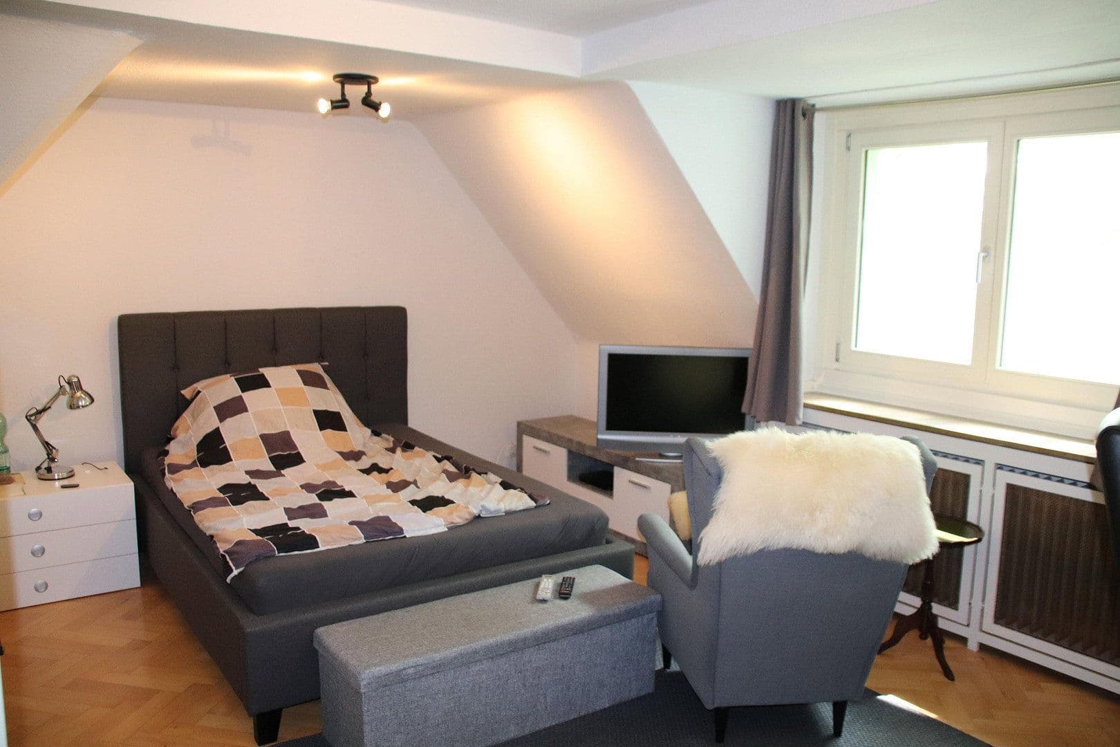 Prenájom bytu 22 m², Pleistalstraße 123, Sankt Augustin, Severné Porýnie - Westfálsko Prenájom bytu 22 m², Pleistalstraße 123, Sankt Augustin, Severné Porýnie - Westfálsko
