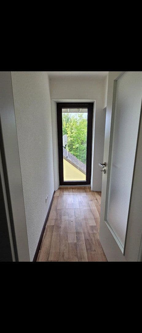 Prenájom bytu 4-izbový 120 m², Rosenstraße 20, Arnstein, Bavorsko Prenájom bytu 4-izbový 120 m², Rosenstraße 20, Arnstein, Bavorsko