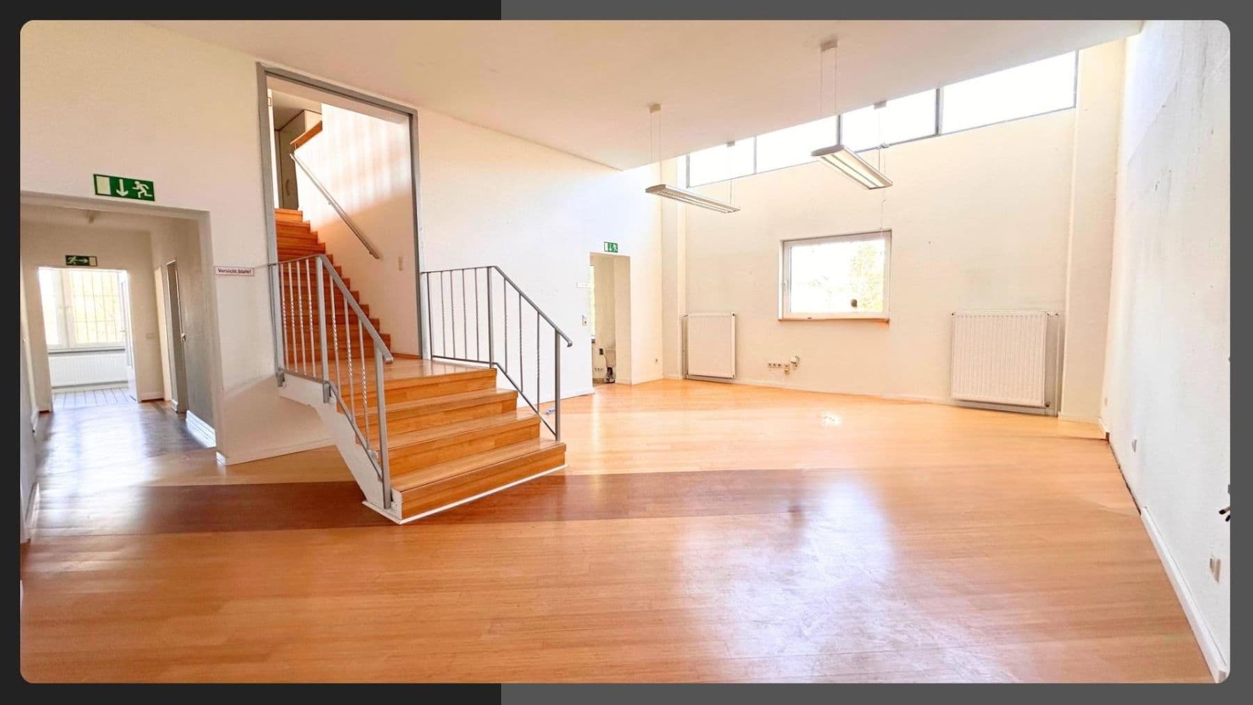 Prenájom kancelárie 395 m², Plockstrasse 12, Düsseldorf, Severné Porýnie - Westfálsko Prenájom kancelárie 395 m², Plockstrasse 12, Düsseldorf, Severné Porýnie - Westfálsko