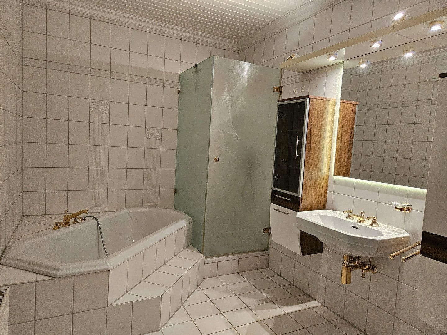Predaj domu 298 m², pozemok 1.567 m², Sülfeld, Šlezvicko-Holštajnsko Predaj domu 298 m², pozemok 1.567 m², Sülfeld, Šlezvicko-Holštajnsko