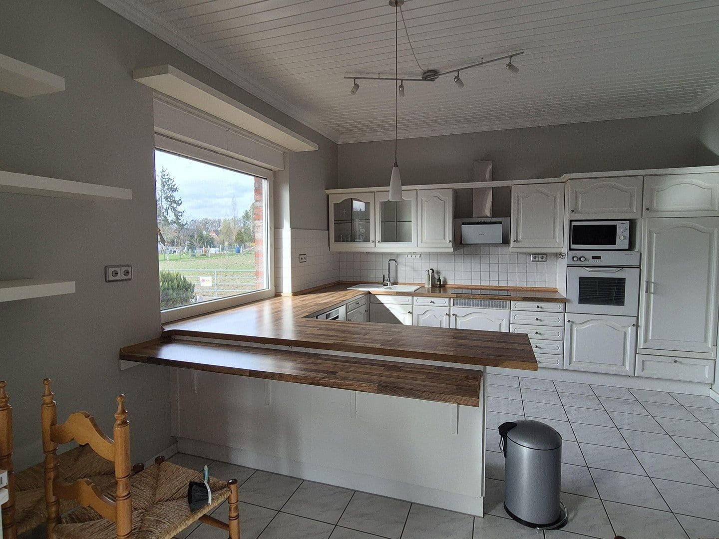 Predaj domu 298 m², pozemok 1.567 m², Sülfeld, Šlezvicko-Holštajnsko Predaj domu 298 m², pozemok 1.567 m², Sülfeld, Šlezvicko-Holštajnsko