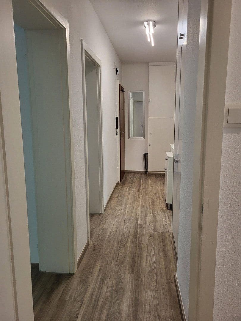 Prenájom bytu 2-izbový 63 m², Rosenbergstr. 151, Stuttgart, Bádensko-Wurttembersko Prenájom bytu 2-izbový 63 m², Rosenbergstr. 151, Stuttgart, Bádensko-Wurttembersko