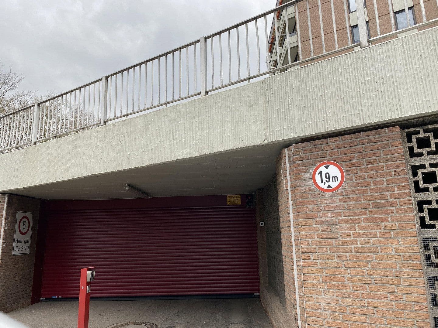 Predaj garáže, Ziegeleiweg 28, Köln, Severné Porýnie - Westfálsko Predaj garáže, Ziegeleiweg 28, Köln, Severné Porýnie - Westfálsko