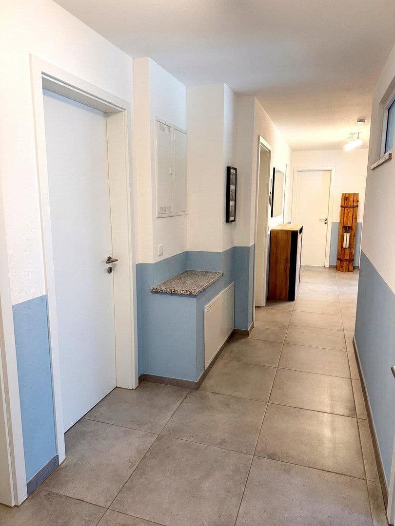 Prenájom bytu 5-izbový 110 m², Germaringen, Bavorsko Prenájom bytu 5-izbový 110 m², Germaringen, Bavorsko